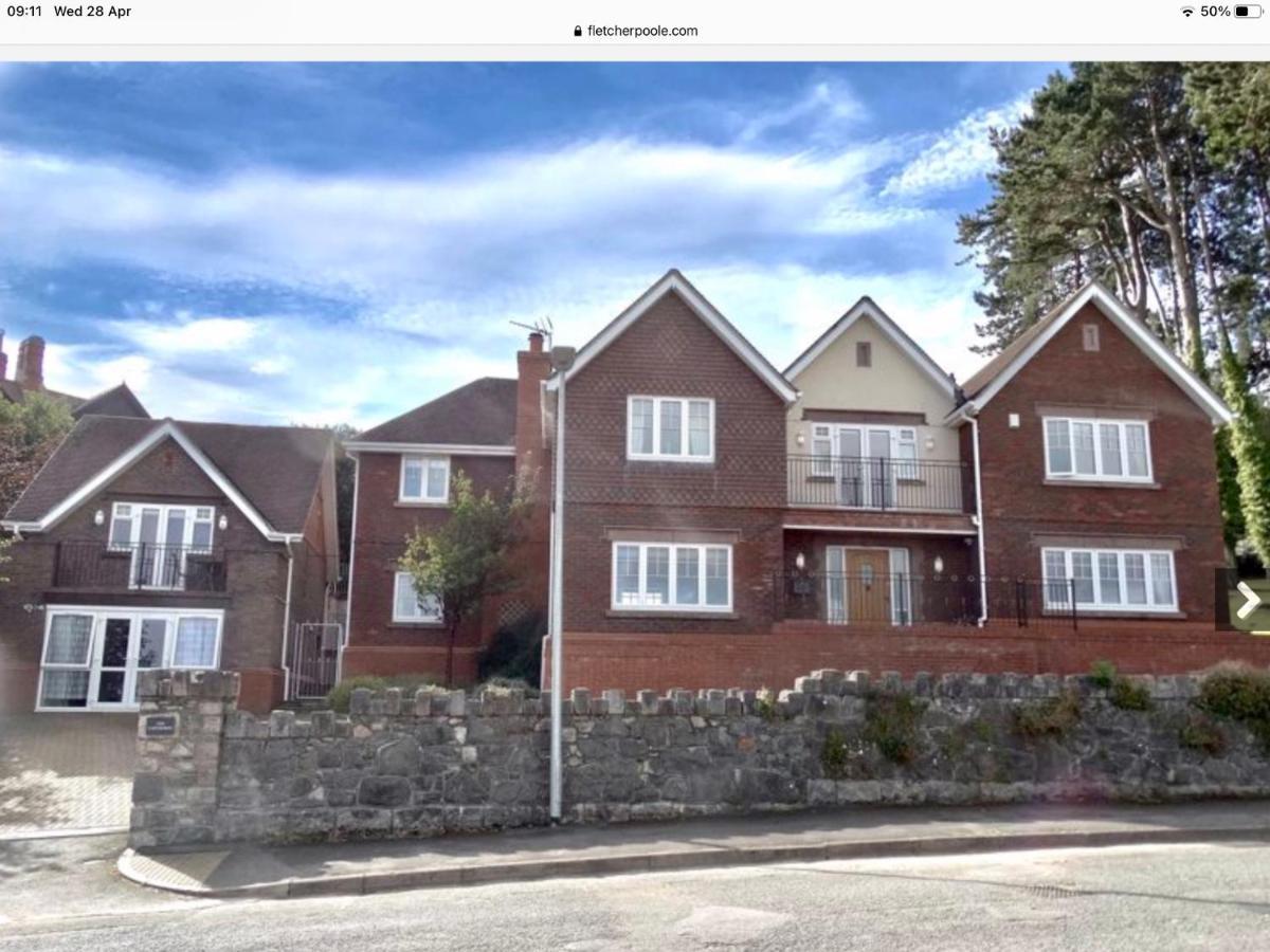 The Kings Suite Oak Drive, Colwyn Bay Ll29 7Yp First Floor Экстерьер фото