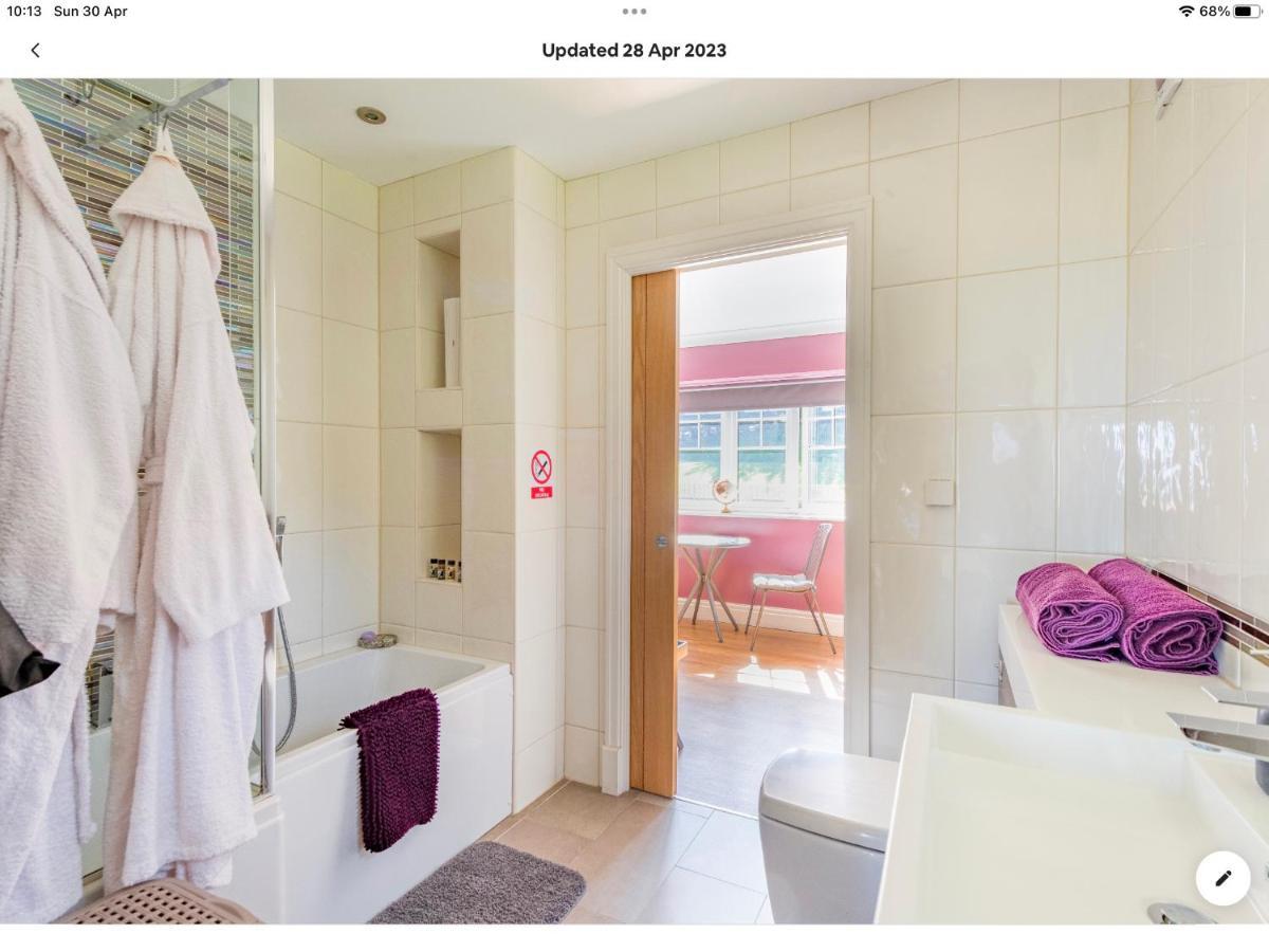 The Kings Suite Oak Drive, Colwyn Bay Ll29 7Yp First Floor Экстерьер фото